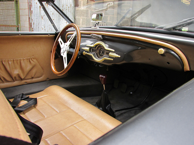 14275279394_67e5b97e35_z