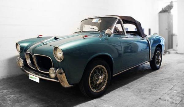 00_527068_1457463021