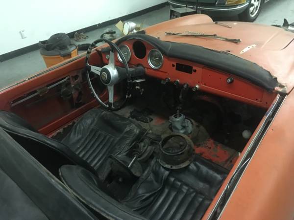 00i0i_3NuZiuJZr85_1200x900