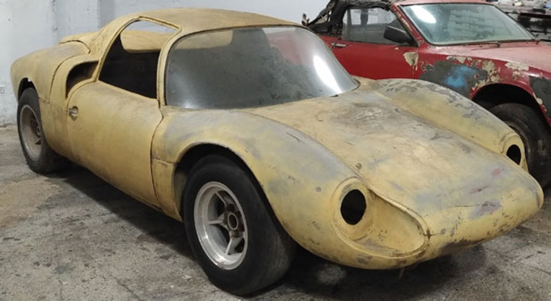 104896-renault-andino-gt