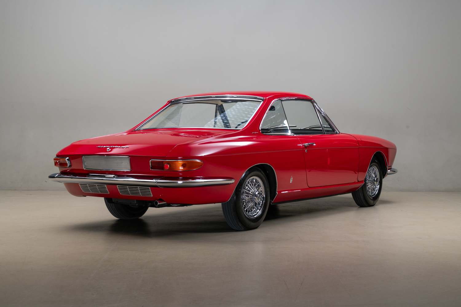 Avenue AVN60111 Chevrolet Corvair Coupé Pininfarina red USA